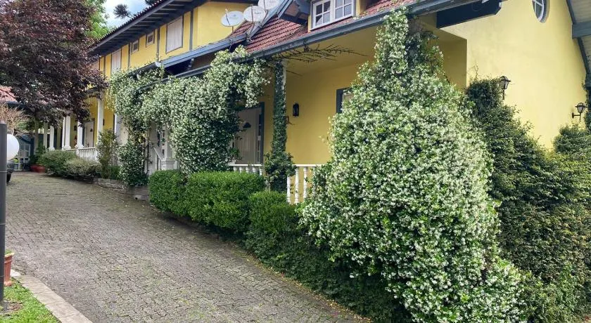 Apartamentos Sulla Collina Centro de Gramado localizado próximo da rua Coberta - Image 1