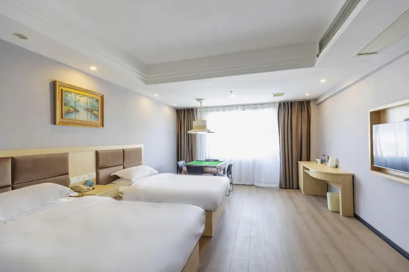 GreenTree Inn JiangXi JiuJiang Railway Station Front HongXiang Business Hotel - Image 1