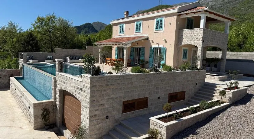 Villa Maluso - Image 1