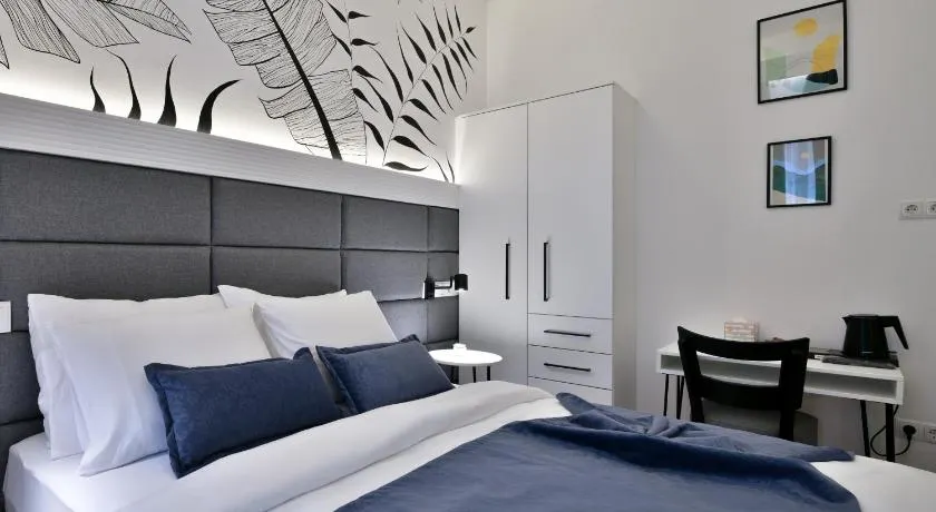 Luxury Galla Apartments in the City Center - Image 1