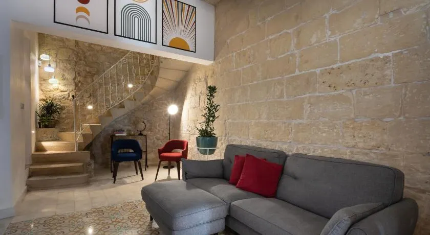 Authentic Maltese 2-bedroom House with Terrace - Image 1