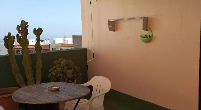 8 Calle Tangara La gloria - Image 1