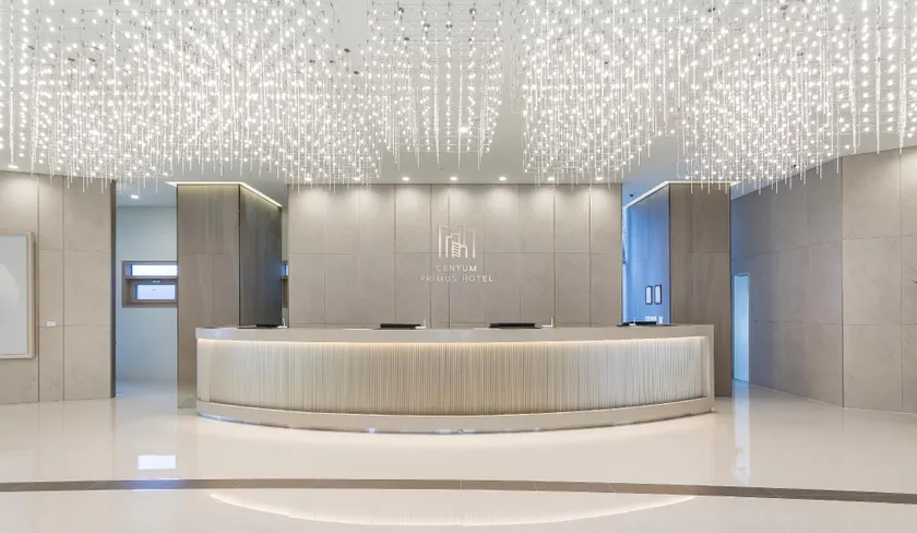 Centum Primus Hotel - Image 1