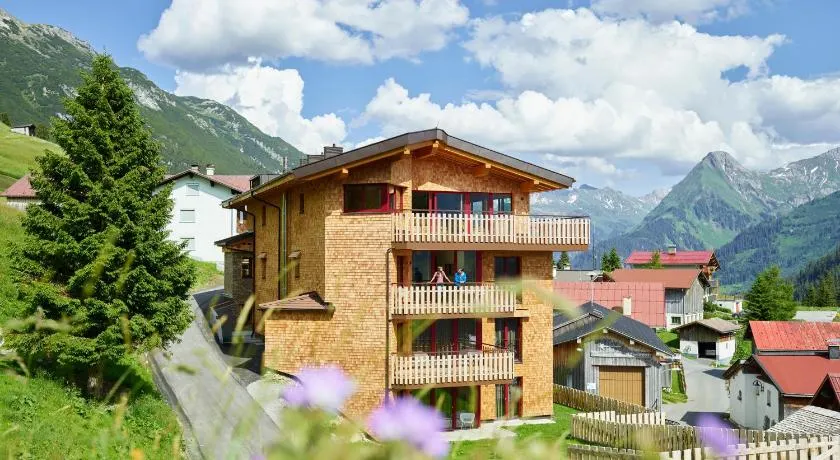 Apartamento con terraza y sauna | Adaptado para el teletrabajo - Image 1