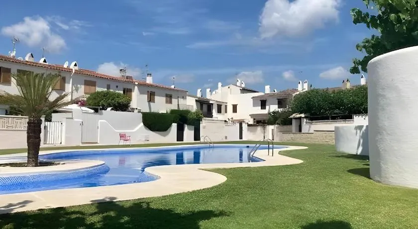 Costa Dorada Beach Villa with Shared Pool and Terrace - Image 1