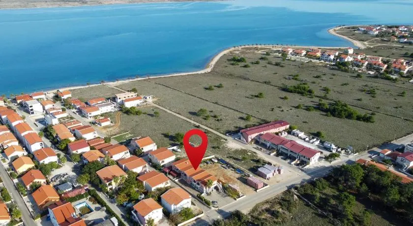 Apartments with parking space Vir - 20177 - Image 1