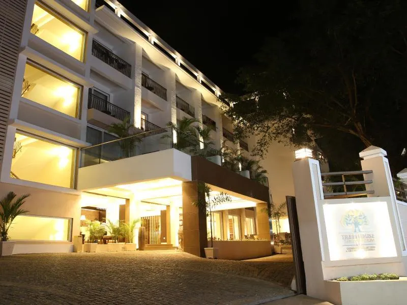 Lemon Tree Hotel Candolim - Image 1