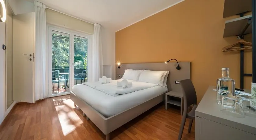 Ventus Park Hotel - Image 1