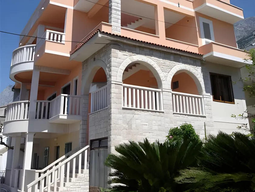 Apartments Villa Flamingo - Image 1