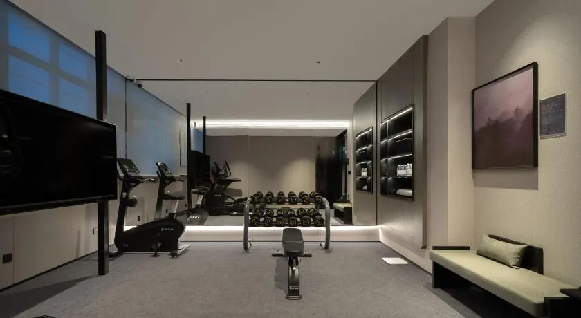 Atour Hotel Shanghai Xujiahui Xietu Raod - Image 1