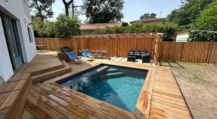 Charmante maison aux Abatilles-piscine-8 pers - Image 1