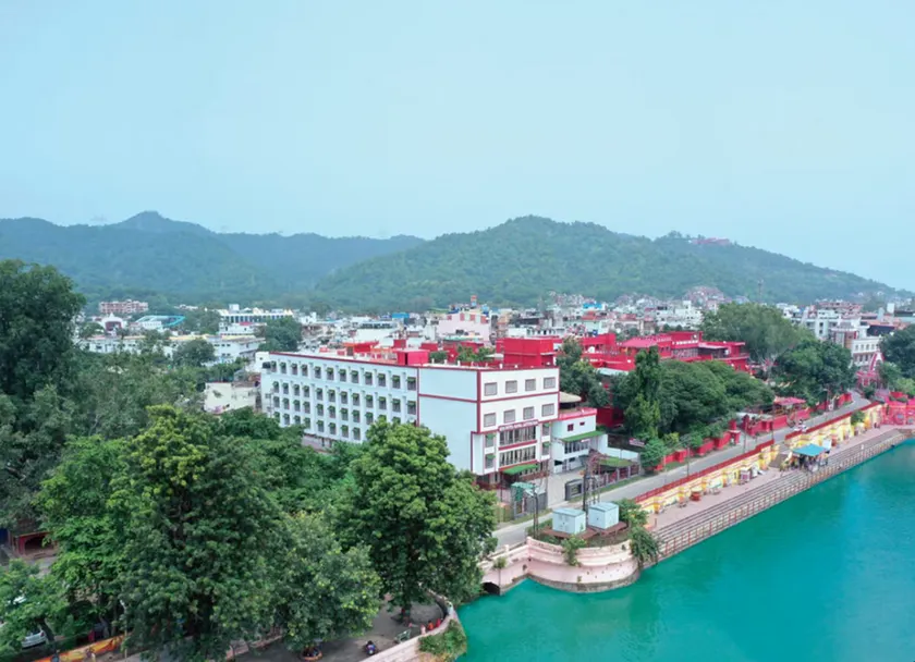 Hotel Ganga Aatitheyam - Image 1