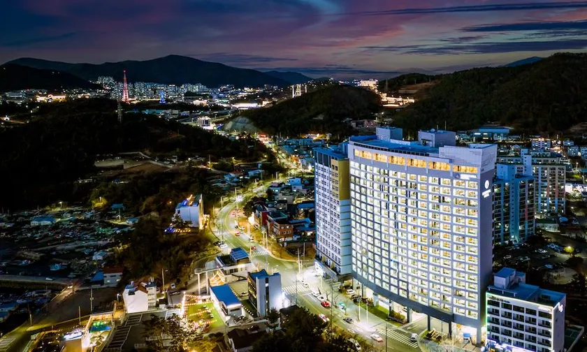 Urbanstay Yeosu Oceanhill - Image 1