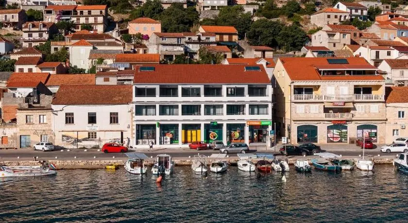 Apartments and Rooms Ribarska srica - Image 1
