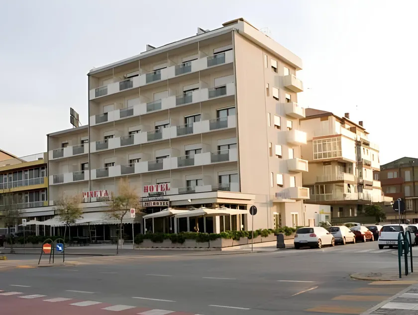 Hotel Pineta - Image 1