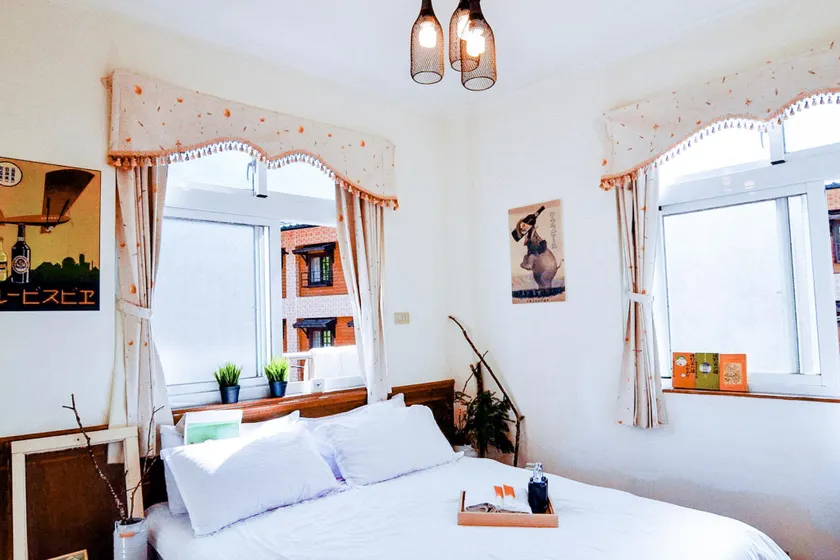 Yahu Hotel - Image 1