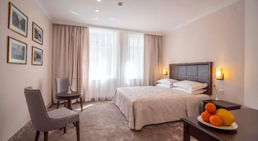 The Moon Boutique Hotel - Image 1