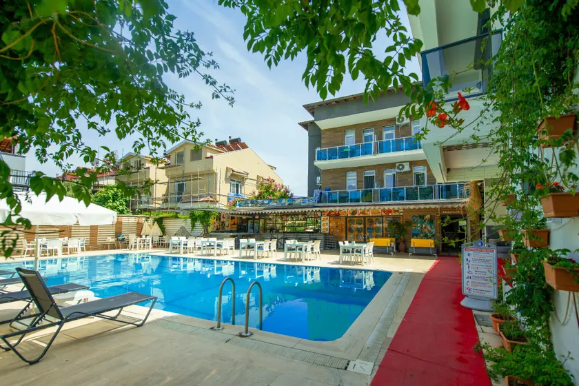 Aliş Hotel Fethiye - Image 1