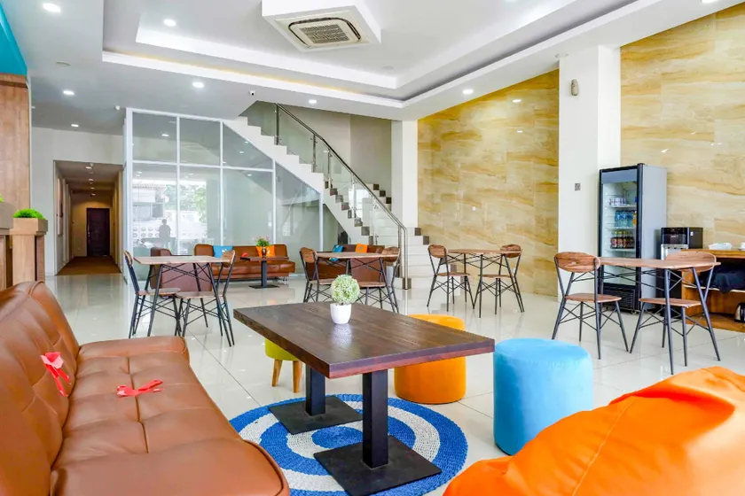 Sans Hotel Nagari Malioboro - Image 1