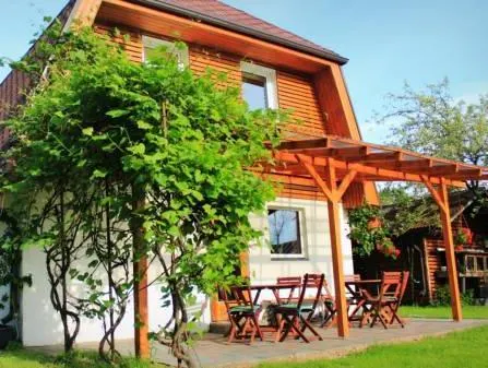 Beltes Guest House - Image 1