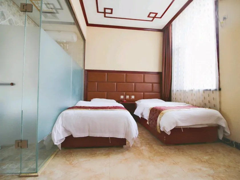 Fuxinglou Express Hotel - Image 1