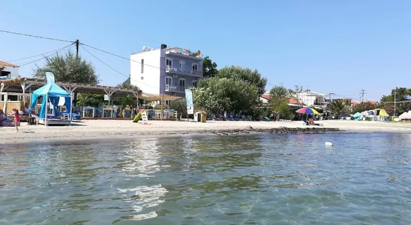 Hotel Prinos - Image 1