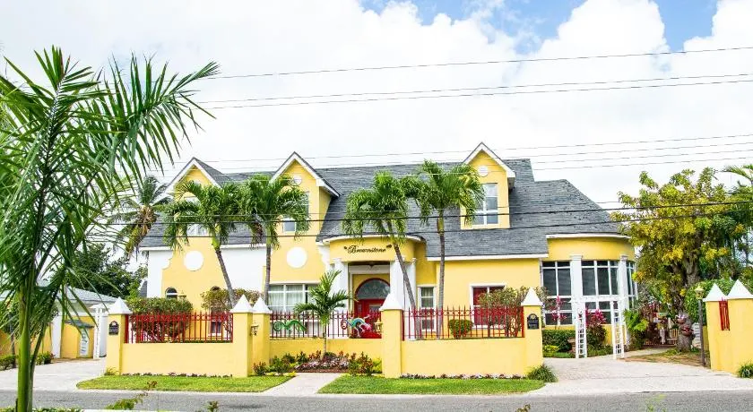 Brownstone Guesthouses - Image 1