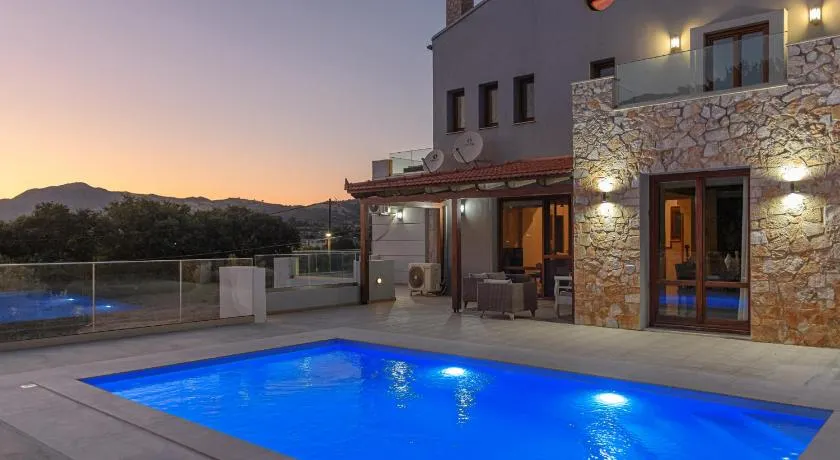 Villa Monvelia - Image 1