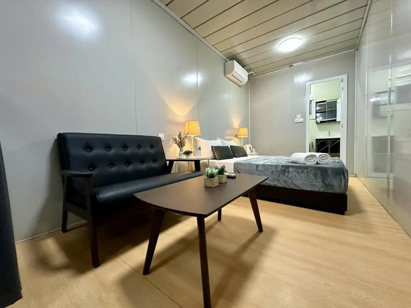 H&T PJ Gasing - Cabin Studio - Netflix & Free Parking - Image 1