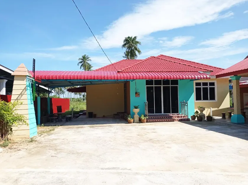 ADA Homestay Senak - Image 1