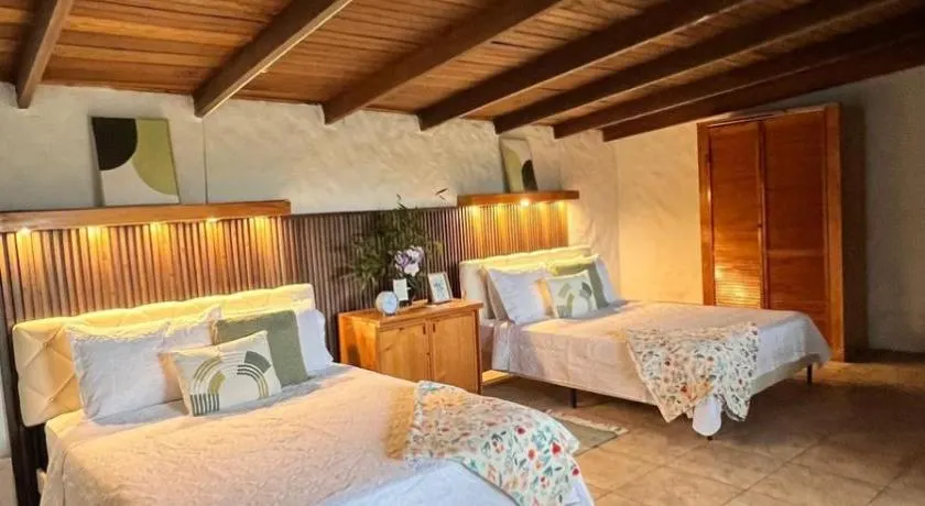 Comfortable Escazú Stay Full Kitchen, 2 Beds - Image 1