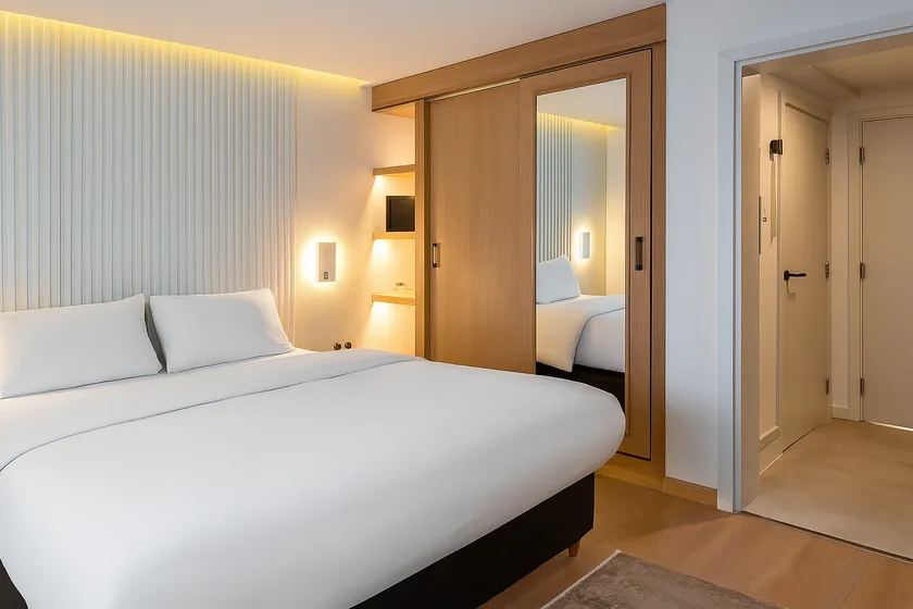 Parkside Boutique Serviced Apartments - Image 1
