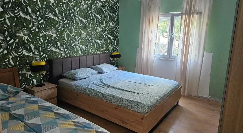Apartmani Ljuba - Image 1