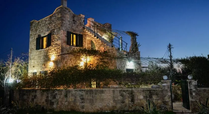 Casa in Pietra Vista Mare - Image 1