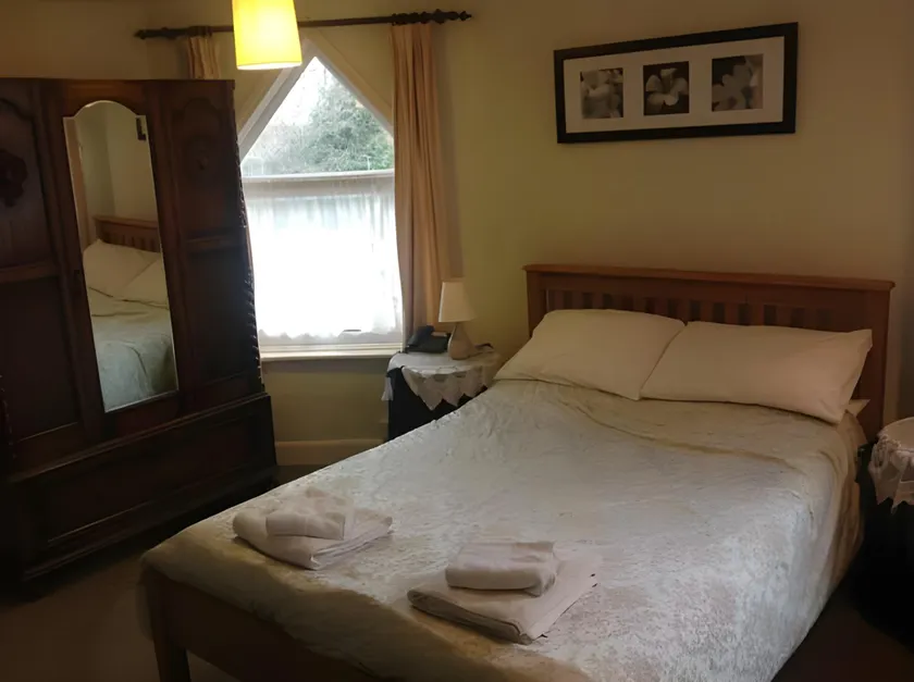 Castle Lodge - Image 1