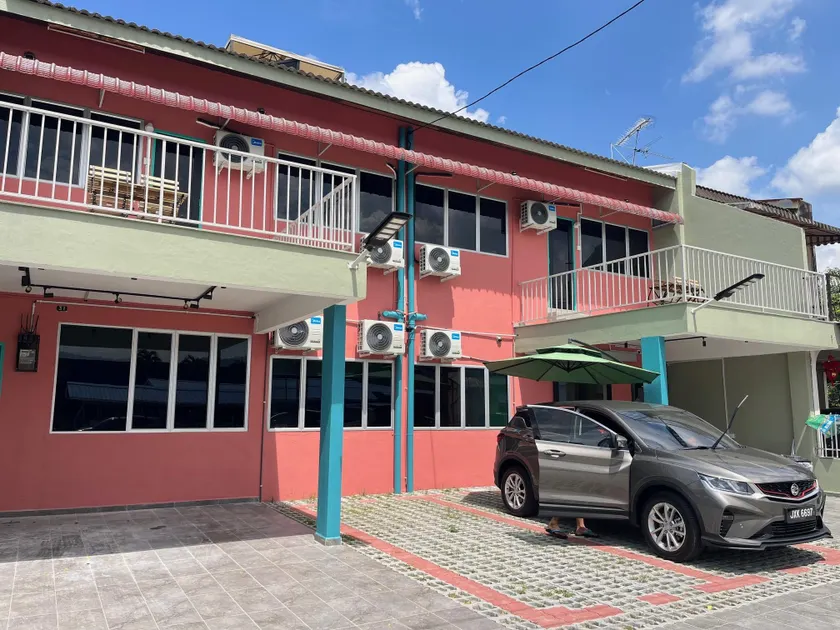 Hippo House Taiping - Image 1