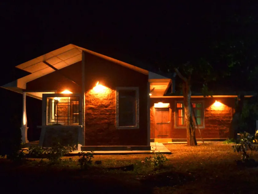 Pelican View Cottages - Image 1