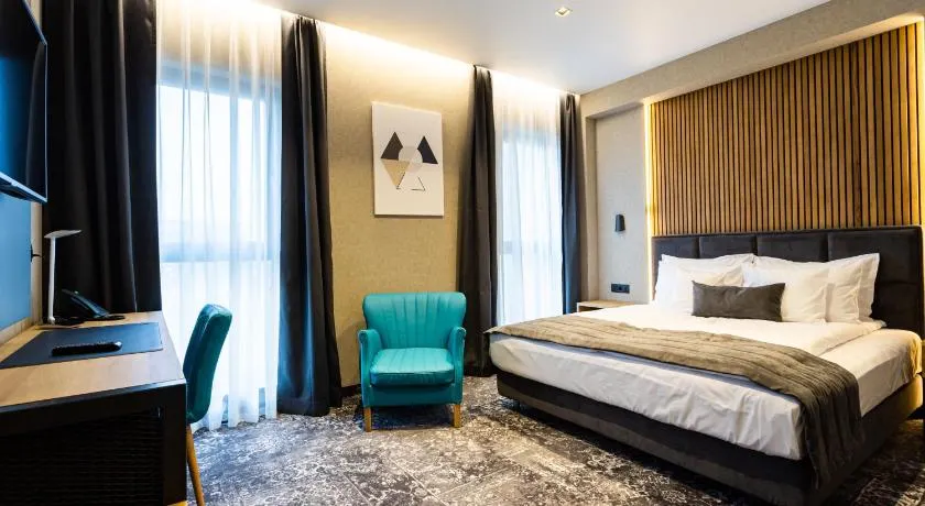 Hugo Hotel - Image 1