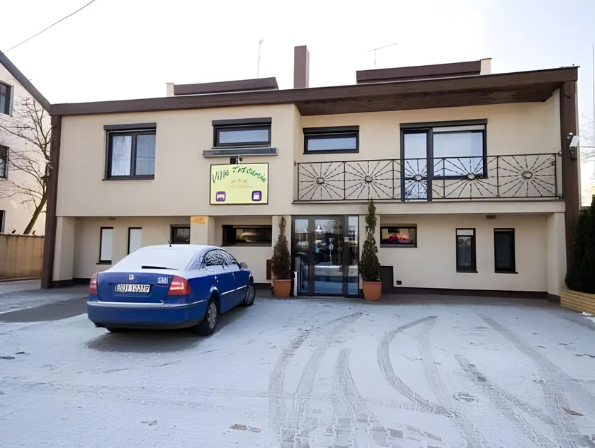 Villa Toscania-check in 24h - Image 1