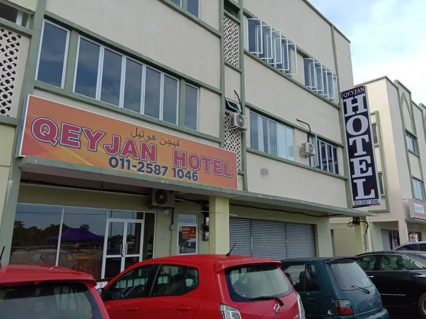 Qeyjan Hotel - Image 1