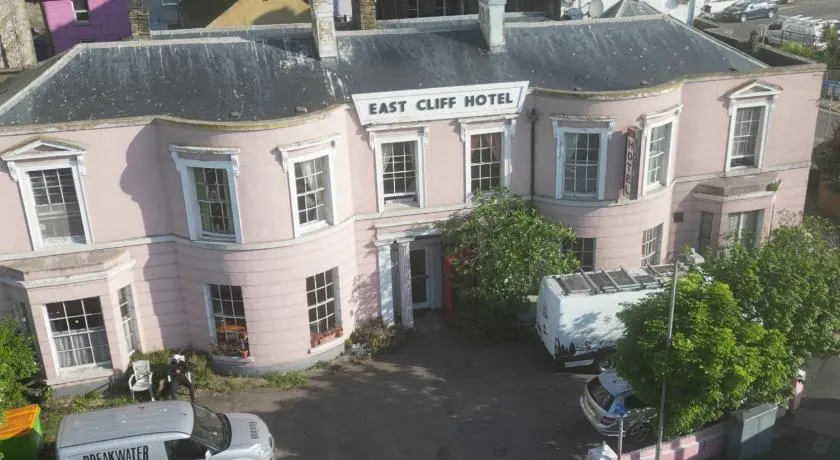 East Cliff Hotel - Image 1