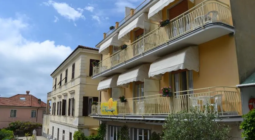Hotel Eva La Romantica - Image 1