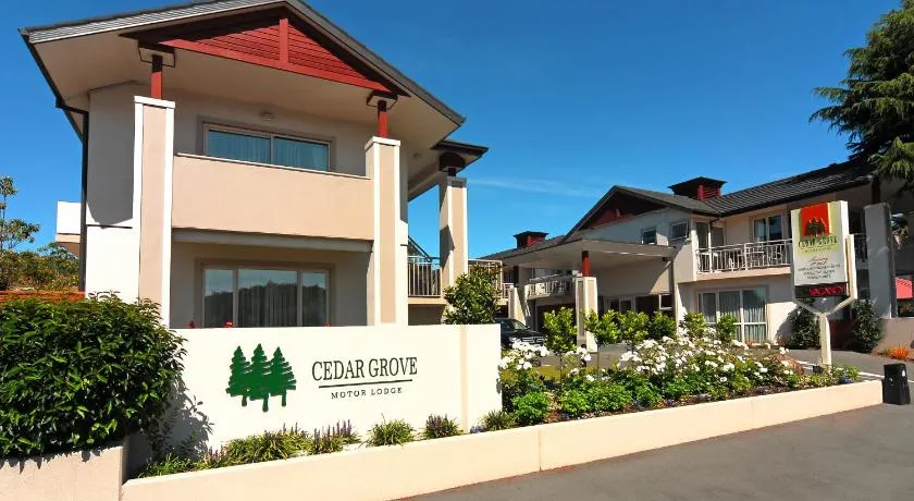 Cedar Grove Motor Lodge - Image 1