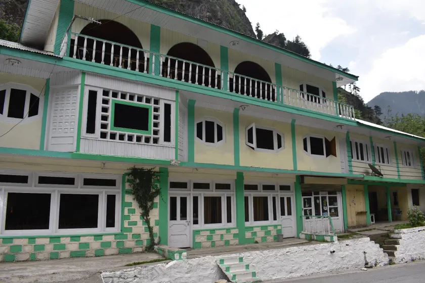 Heaven Rose Hotel & Restaurant Old - Image 1