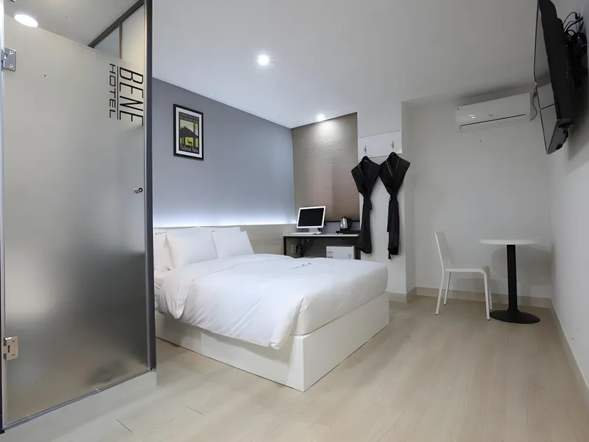 Hotel Bene - Image 1