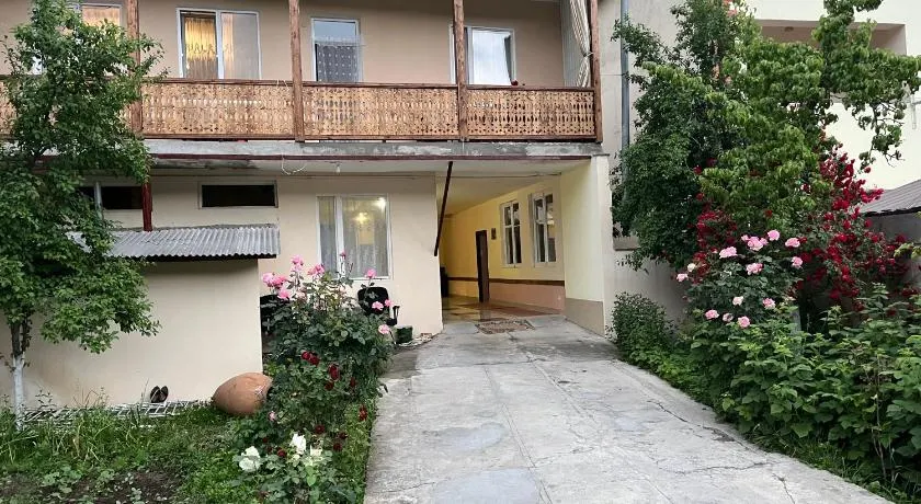 Gokor Guesthouse - Image 1