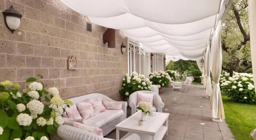Villa Annabelle - Image 1