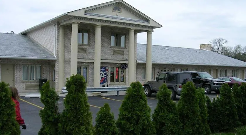 D-Lux Budget Inn Lemont - Image 1