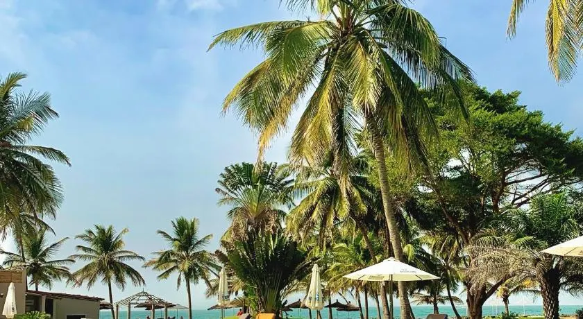 Kololi Beach Resort - Image 1