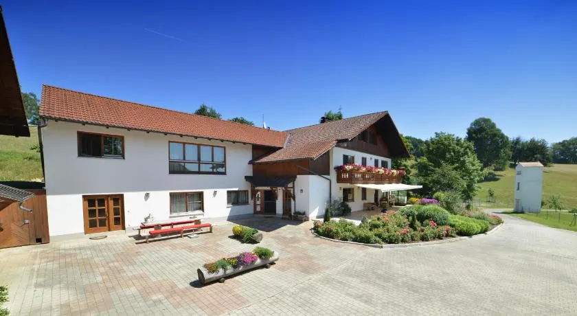 Gästehaus Wildgehege - Image 1